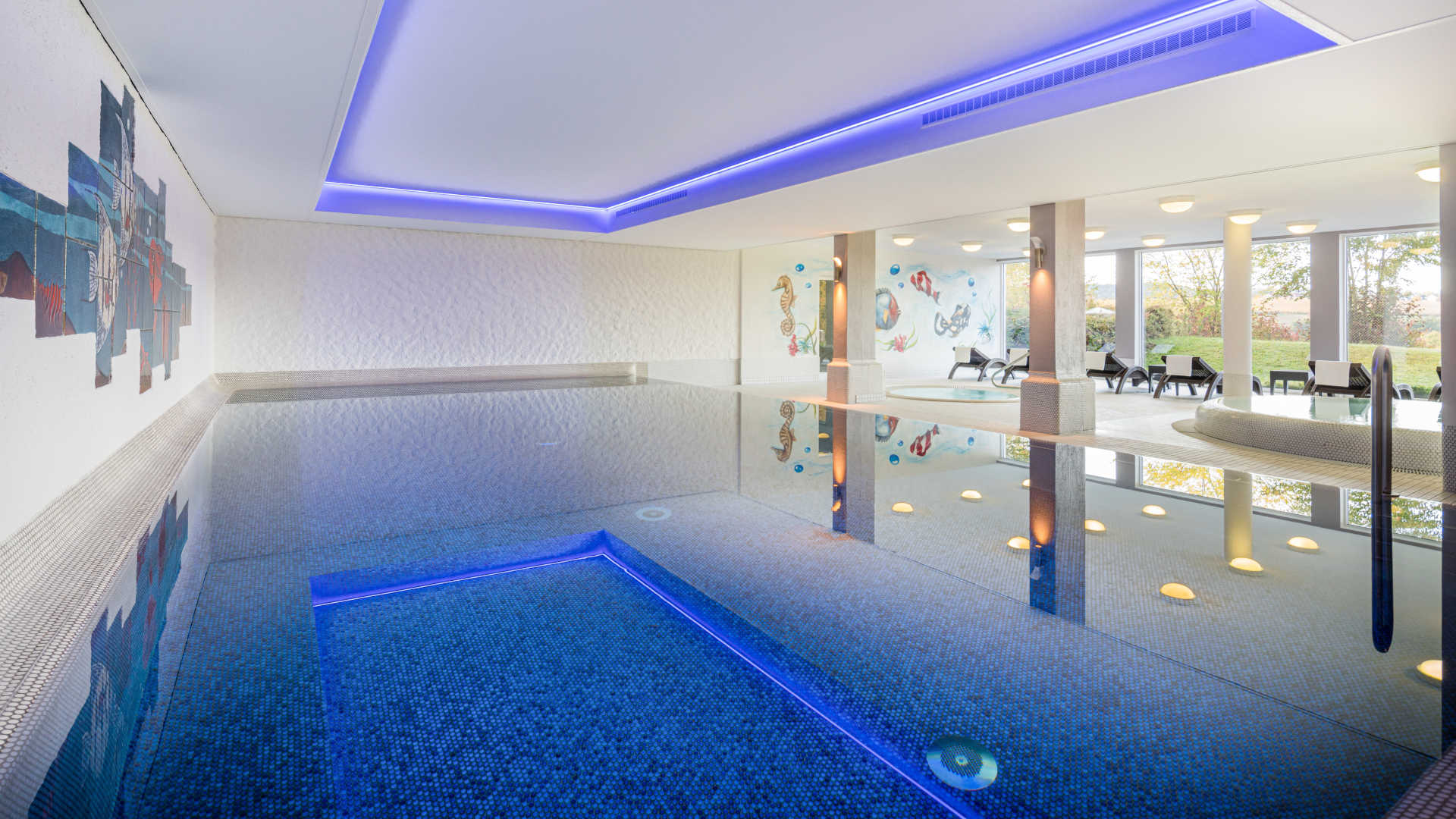Schwimmbad Wellness Hotel Schwimmbad im Gästehaus Himmelreich, Hotel Waldachtal im Schwarzwald